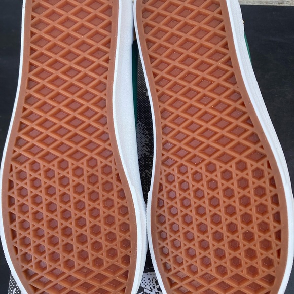 Rare New Unisex Vans Old Skool Yacht Club Shoes (6/7.5 US) - Picture 3 of 6